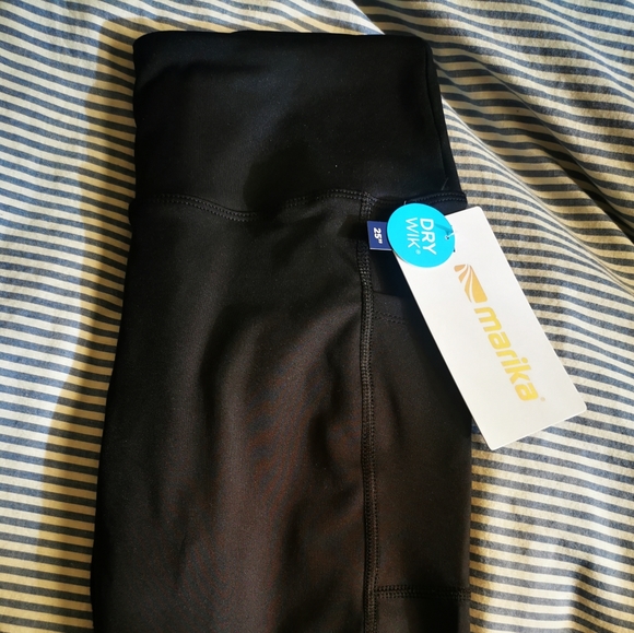 25" High rise athletic leggings with pockets - Picture 3 of 6